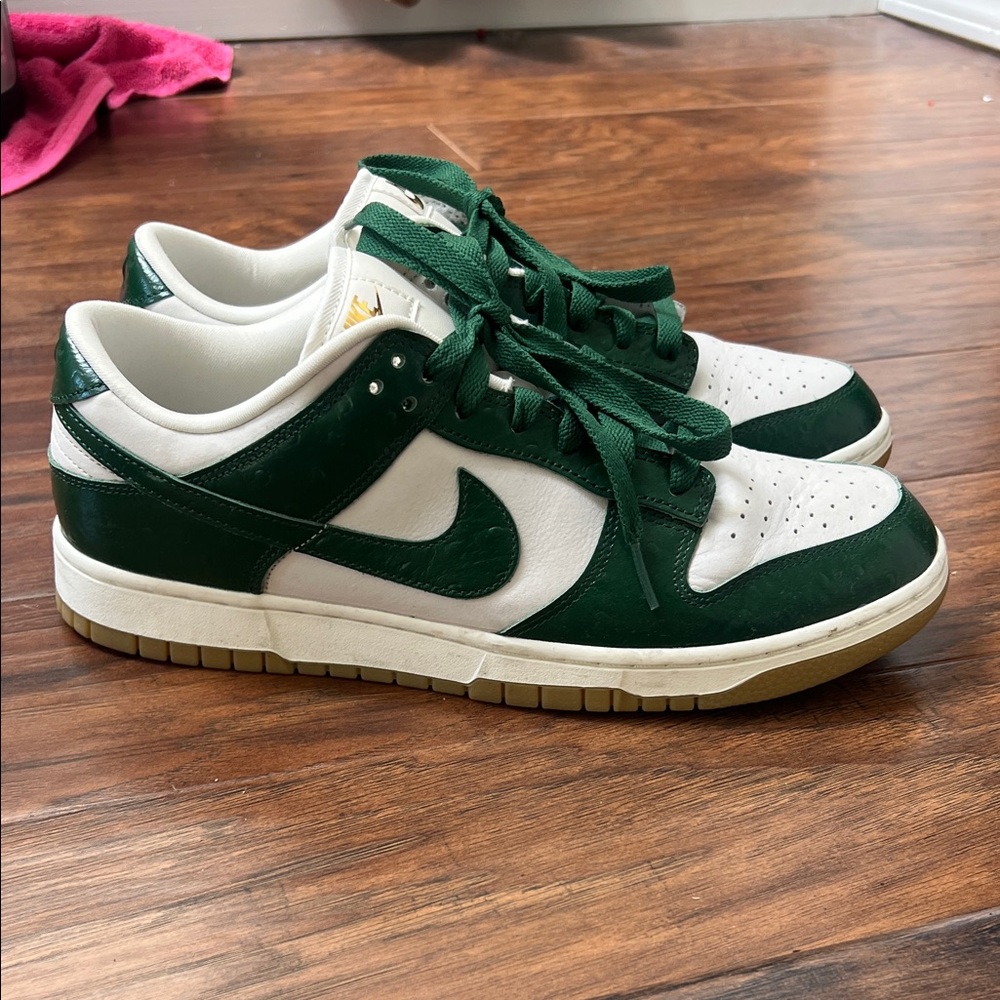 Nike Forest Green and White Sneakers